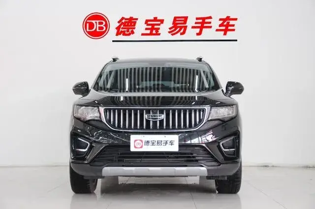 GEELY OKAVANGO 2022