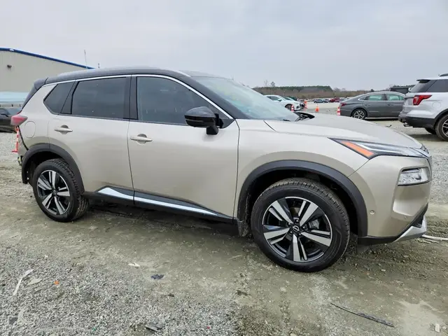 NISSAN ROGUE 2023