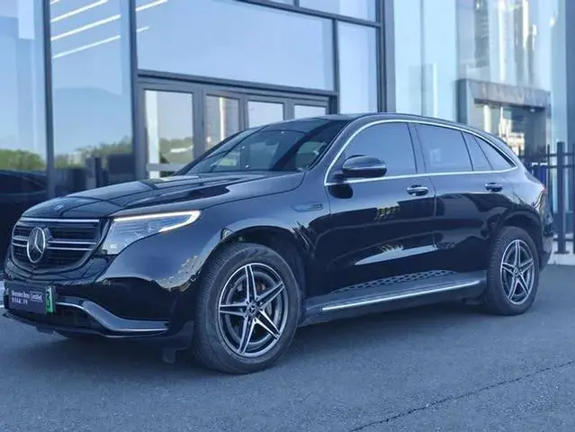 MERCEDES-BENZ EQC 2021