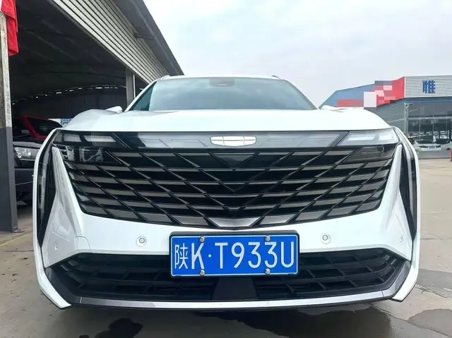 GEELY ATLAS 2022
