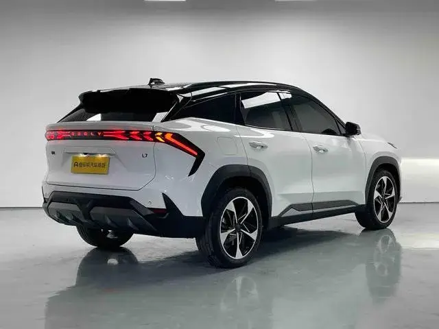 GEELY GALAXY L7 2023