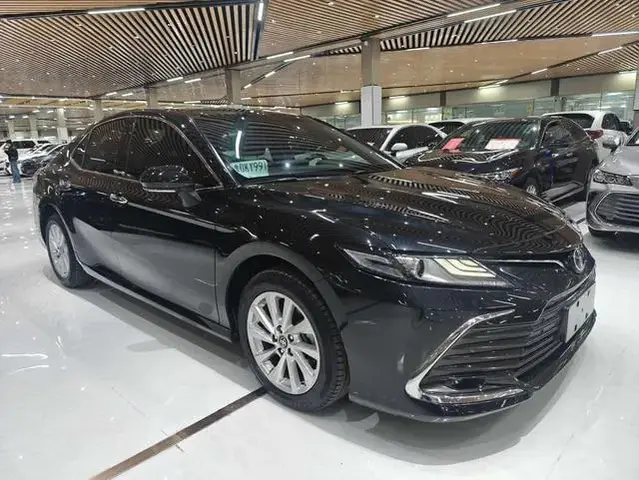 TOYOTA CAMRY 2022