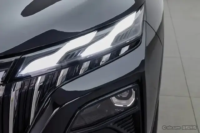 DONGFENG AEOLUS HUGE 2022