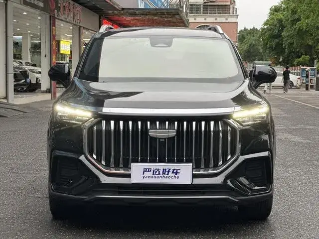 GEELY OKAVANGO 2023