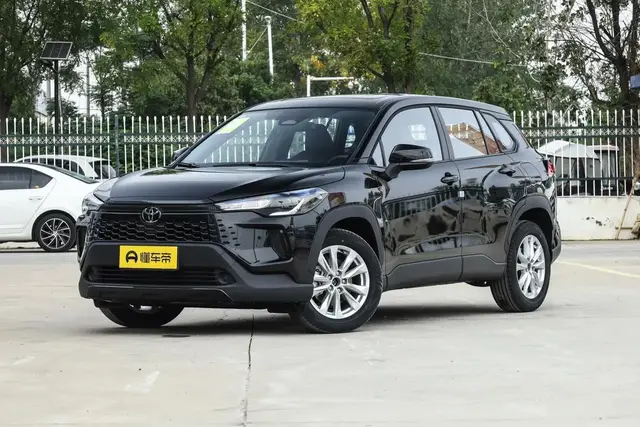 TOYOTA COROLLA CROSS 2026