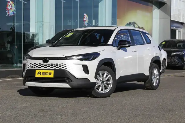 TOYOTA COROLLA CROSS 2026