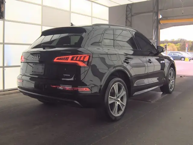 AUDI Q5 2019
