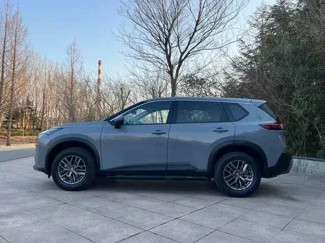 NISSAN X-TRAIL 2021