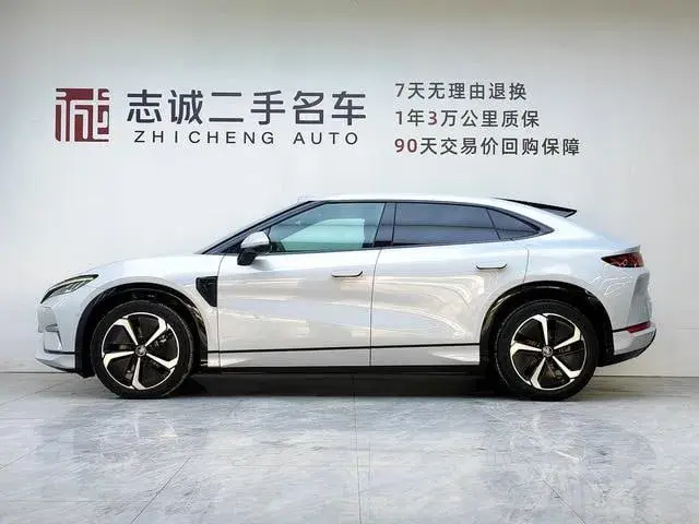 BYD SONG L EV 662 2025