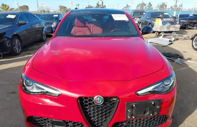 ALFA ROMEO GIULIA 2023