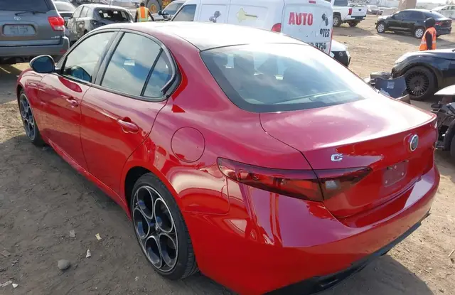 ALFA ROMEO GIULIA 2023