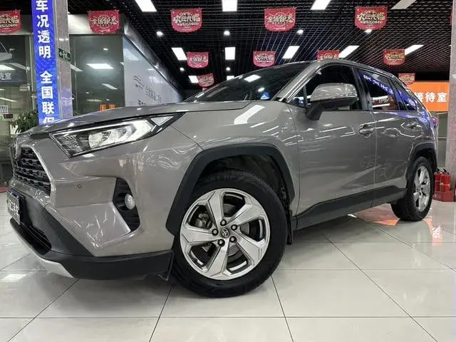 TOYOTA RAV4 2022