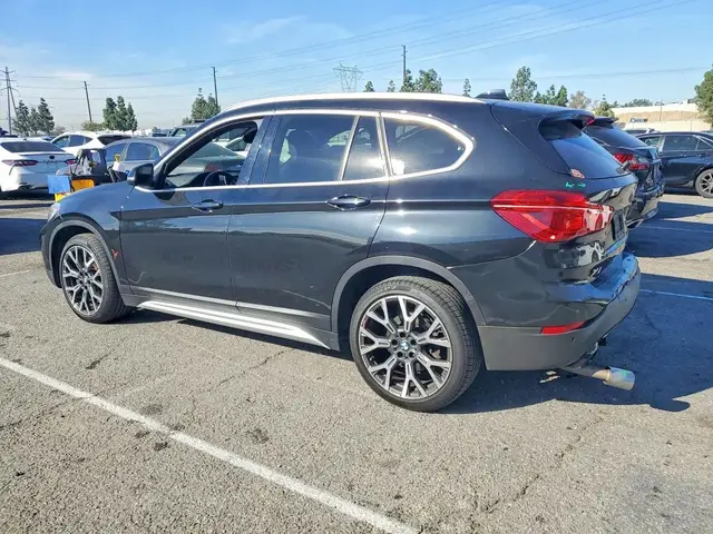 BMW X1 SDRIVE28I 2022
