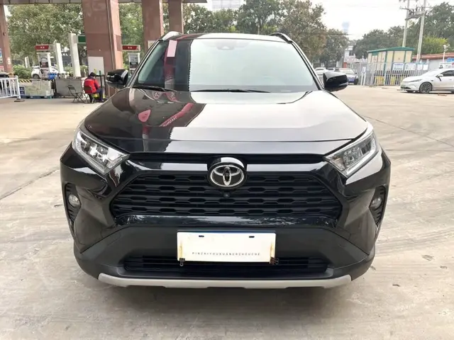 TOYOTA RAV4 2022