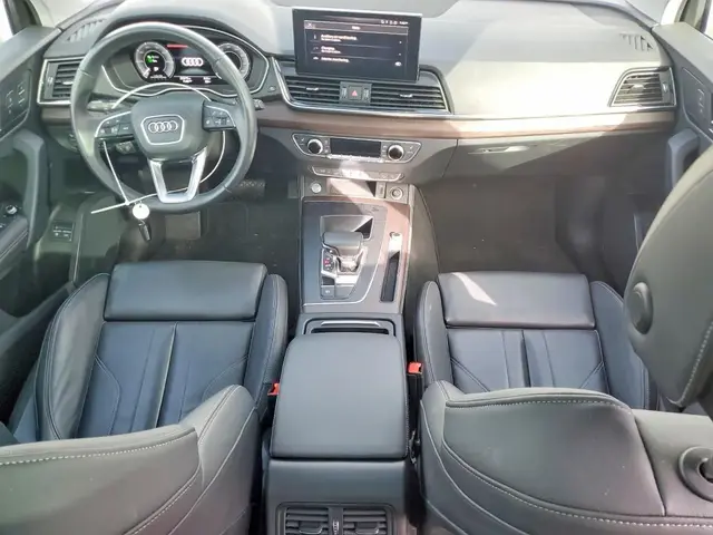 AUDI Q5 E PREMIUM PLUS 2022