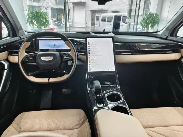GEELY BOYUE L PREMIUM EDITION 2023
