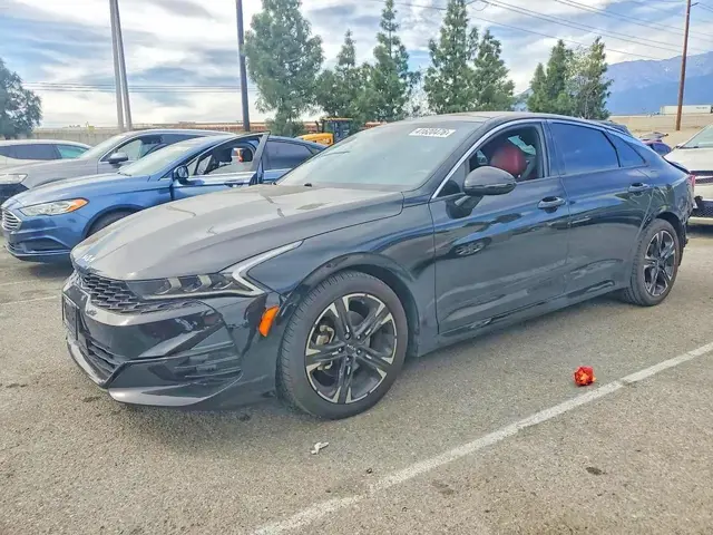 KIA K5 2023