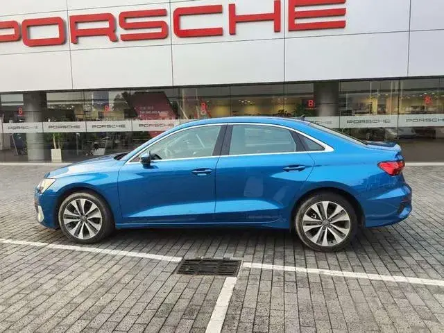 AUDI A3 L LIMOUSINE 35 2021