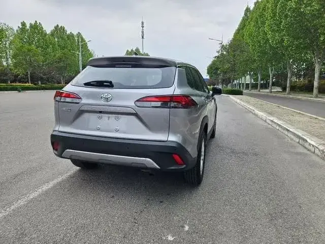 TOYOTA COROLLA CROSS 2022