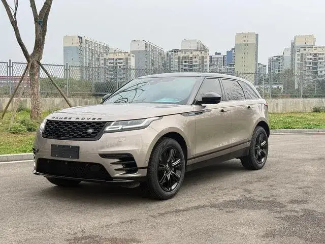 LAND ROVER VELAR P250 BLACK COLLECTION 2021
