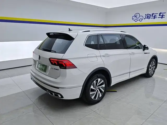 VOLKSWAGEN TIGUAN L PLUG-IN HYBRID 2022