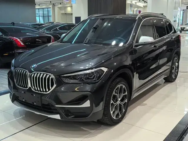 BMW X1 L 2022