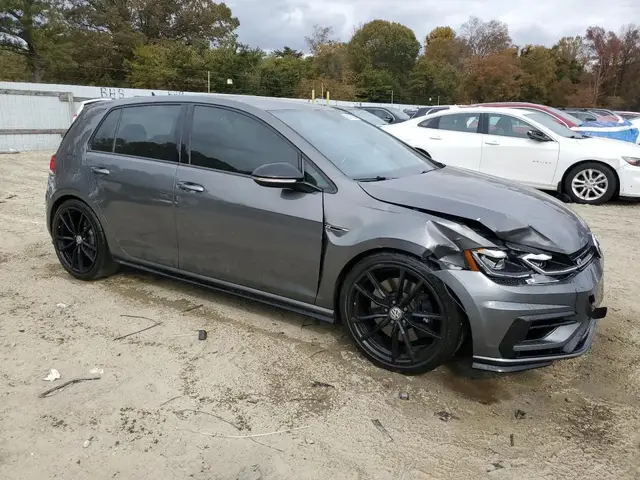 VOLKSWAGEN GOLF R 2019