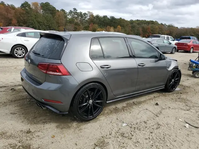 VOLKSWAGEN GOLF R 2019