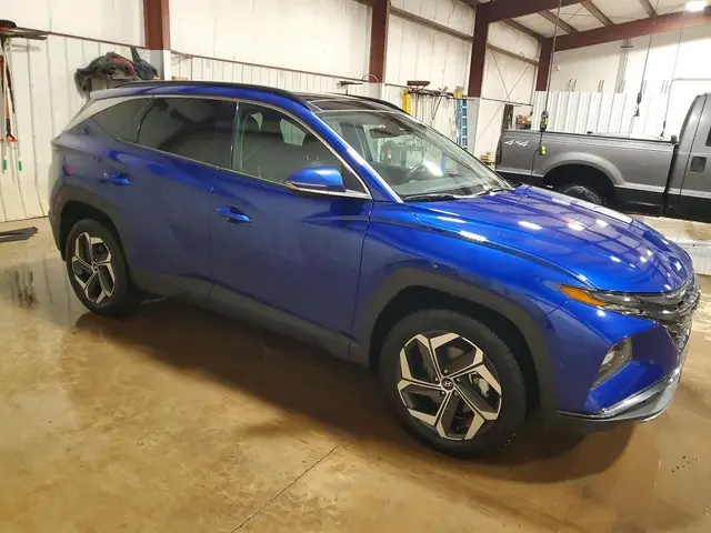 HYUNDAI TUCSON LIMITED 2023