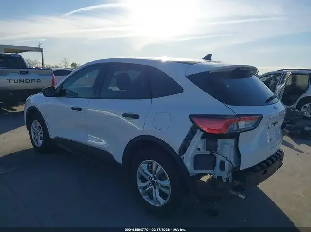 FORD ESCAPE S 2022