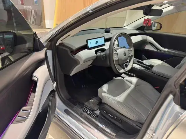 NIO ET5 2022