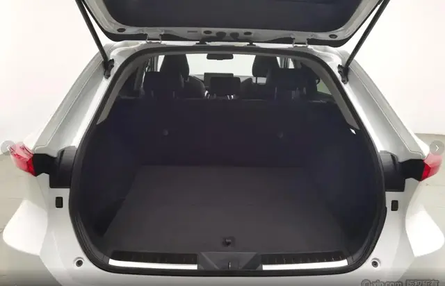 TOYOTA HARRIER LUXURY 2022