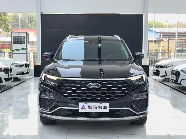 FORD EQUATOR 225 2021
