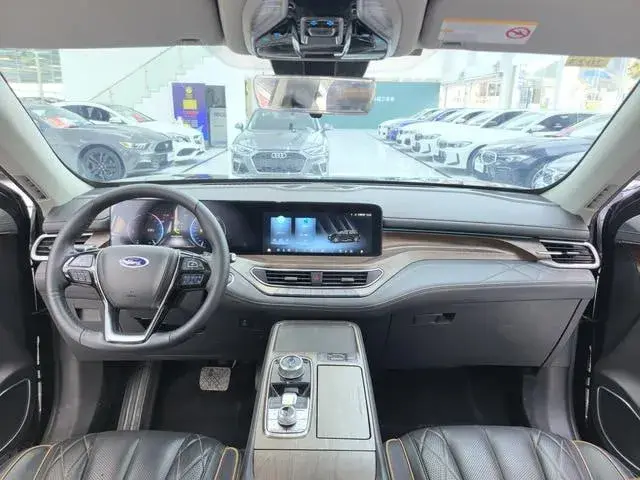 FORD EQUATOR 225 2021