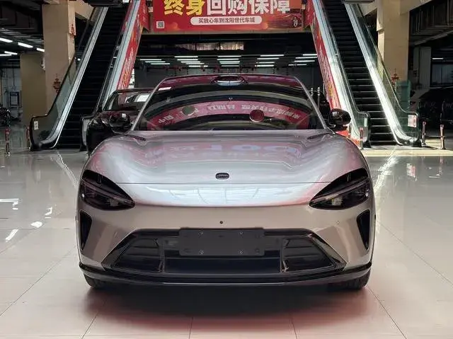 XIAOMI YU7 LIFE 2025