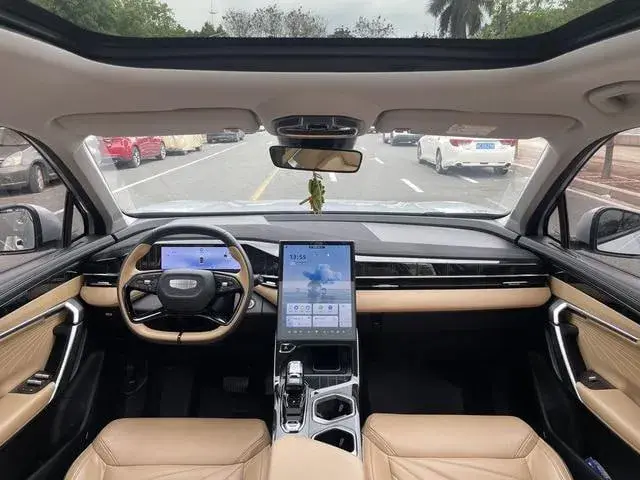 GEELY BOYUE L PREMIUM EDITION 2023
