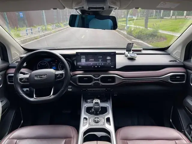 GEELY OKAVANGO LUXURY EDITION 2022