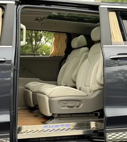 HYUNDAI CUSTO PREMIUM EDITION LUX 2022