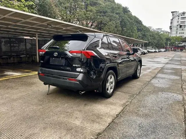 TOYOTA RAV4 URBAN EDITION 2023