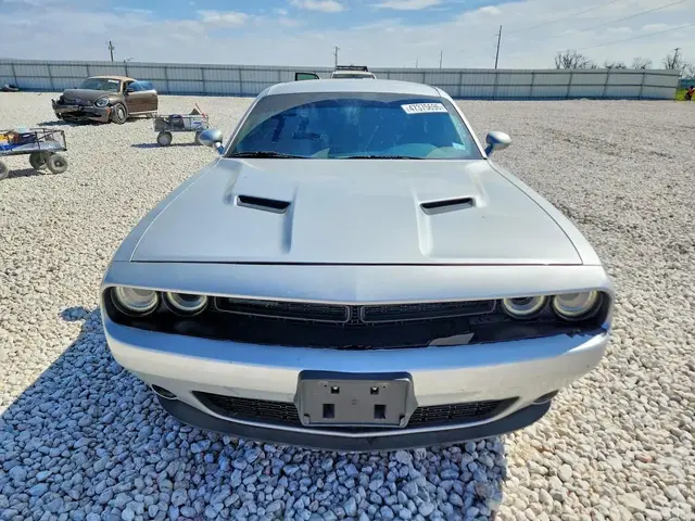 DODGE CHALLENGER SXT 2023