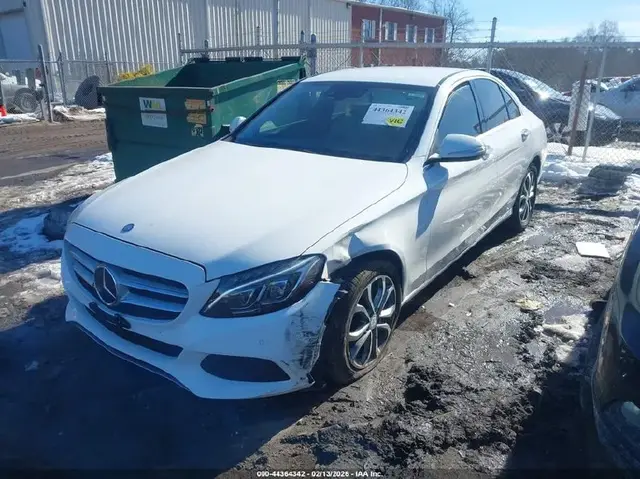 MERCEDES-BENZ C-CLASS C 300 4MATIC 2015
