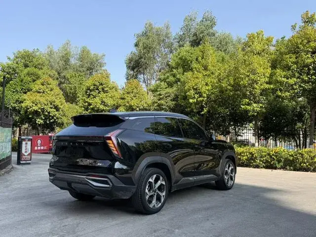 GEELY BOYUE L PREMIUM 2023