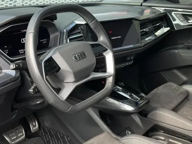 AUDI Q4 E-TRON PREMIUM 2023