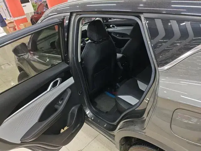 GEELY COOLRAY КОЖАНЫЙ САЛОН 2023