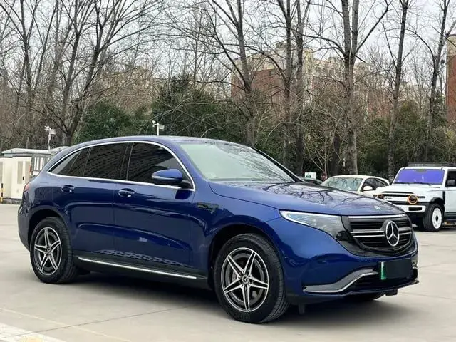MERCEDES-BENZ EQC 2021