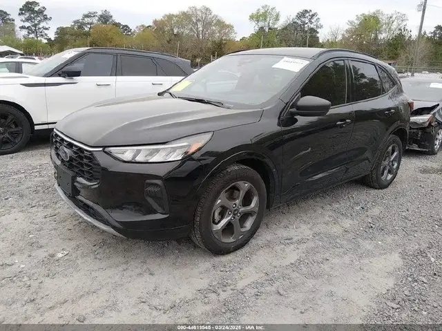 FORD ESCAPE ST-LINE 2023