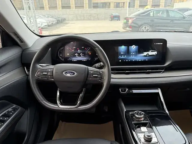 FORD EQUATOR SPORT PLATINUM EDITION 2023