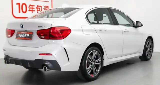BMW 1 SERIES FACELIFT 120I 2021