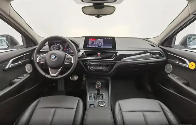 BMW 1 SERIES FACELIFT 120I 2021