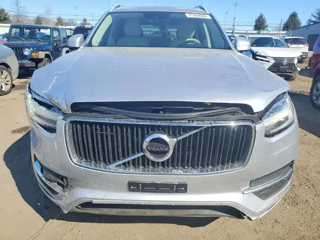 VOLVO XC90 T5 MOMENTUM 2019